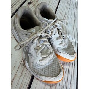 Asics Upcourt 5 Kids Volleyball Shoes White Silver Gum Sole Size 2 Sneakers